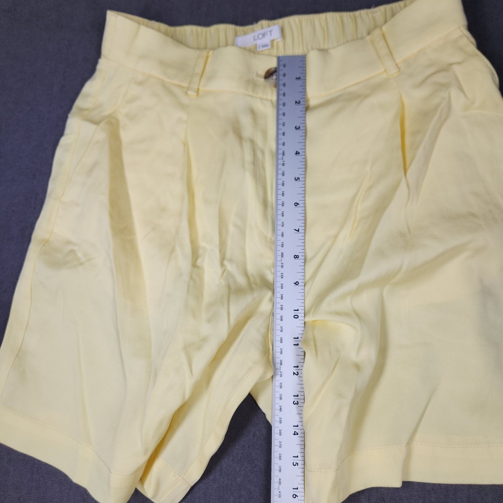 Loft Shorts Womens Size 2 High Rise Lyocell Yellow Bermuda Old Money - Picture 3 of 9